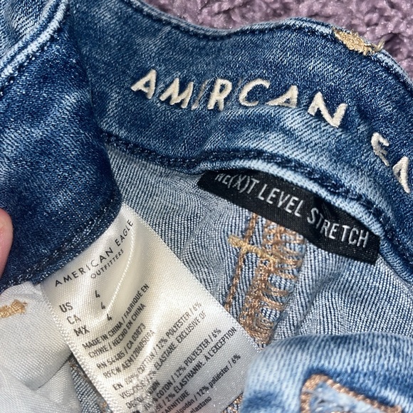 american eagle ripped jeans - Picture 2 of 2